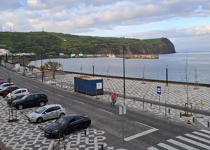 Avenida - Al 1798 Horta (Azores)