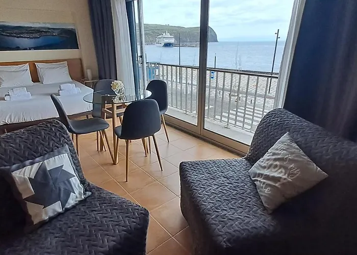 Avenida - Al 1798 Apartamento *